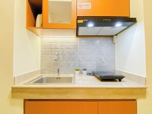 Interior - Homey And Roomy 3Br At Apartment Meikarta District 1 (Cikarang)