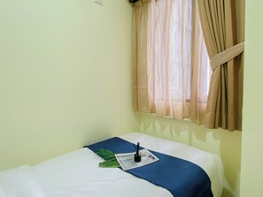 Standard Apartment - Homey And Roomy 3Br At Apartment Meikarta District 1 (Cikarang)