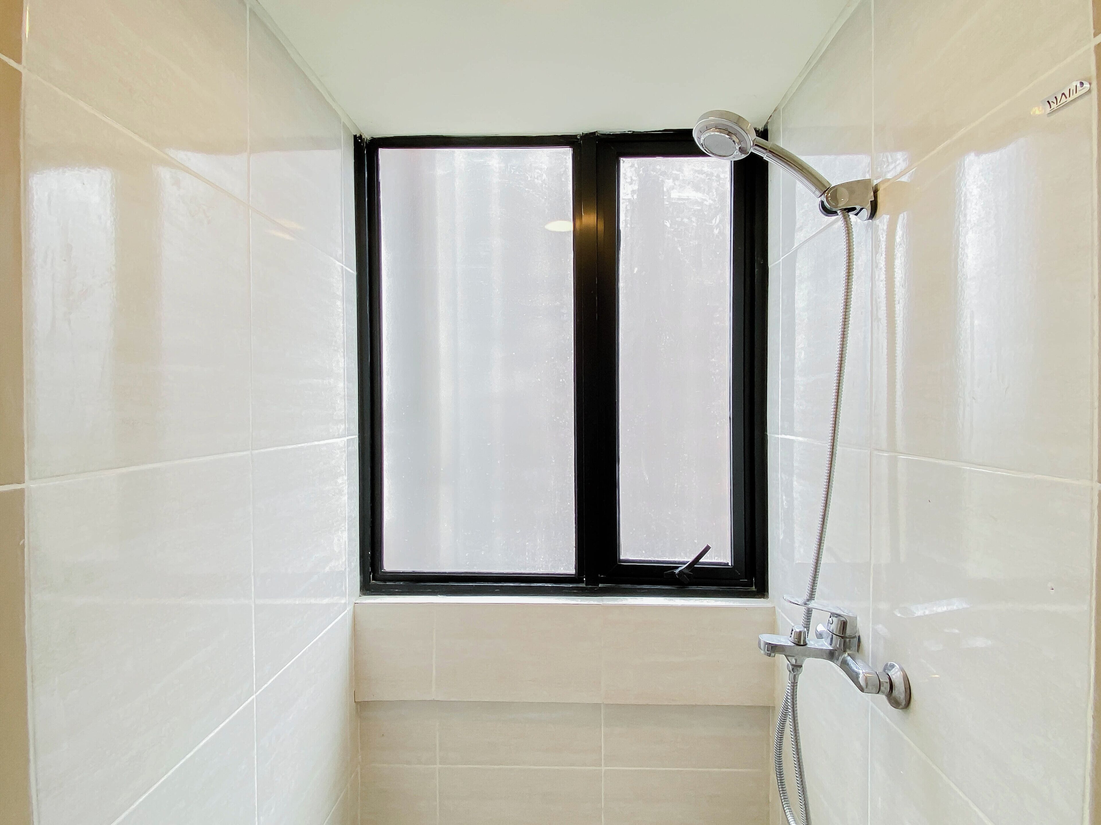 Standard Apartment | Bathroom