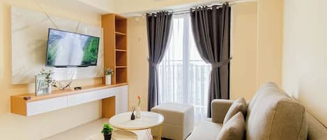 Standard Apartment | Living room