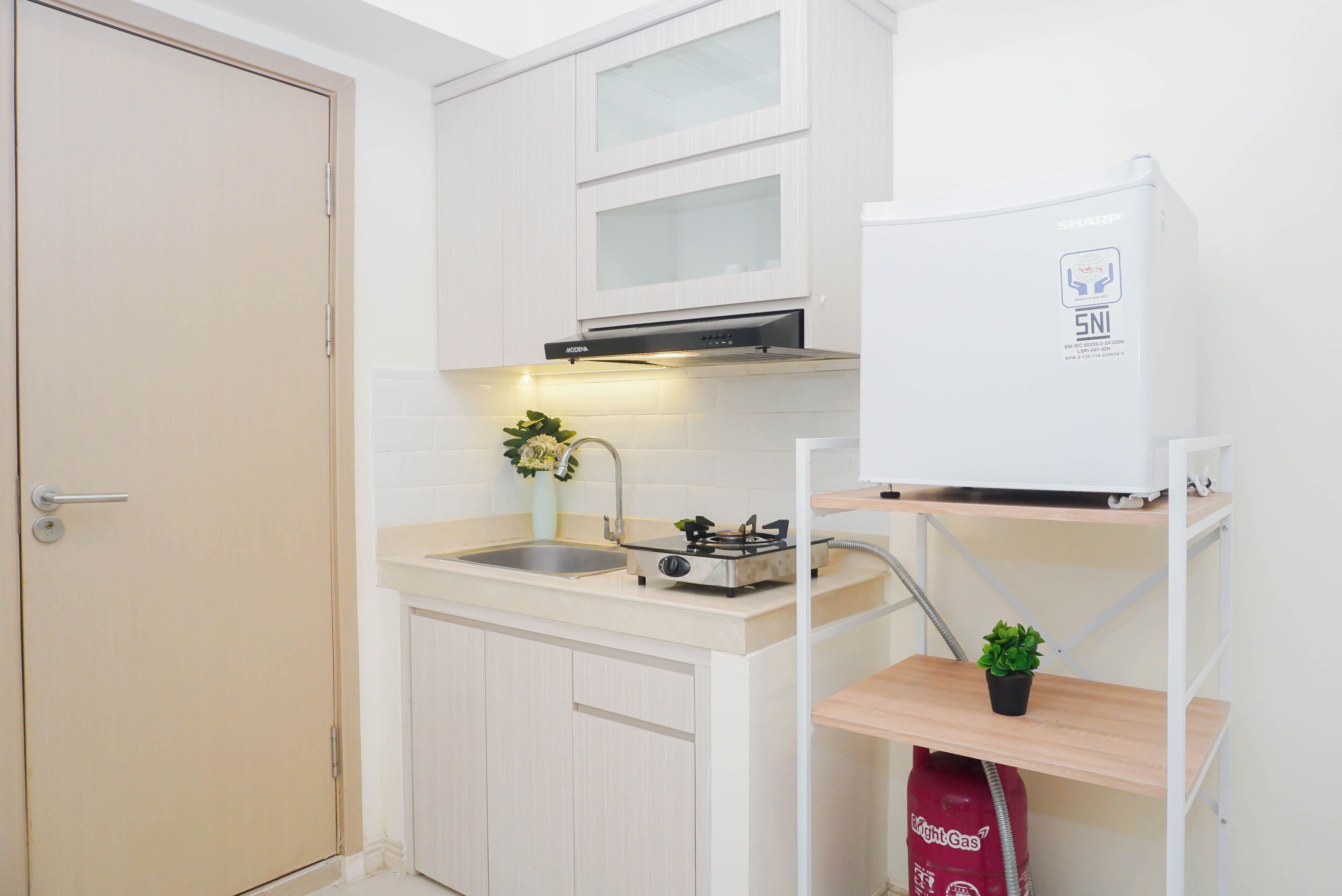 Standard Studio | Private kitchen | Electric kettle