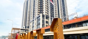 Comfy And Nice Cyan 2Br At Apartemen Meikarta District 1