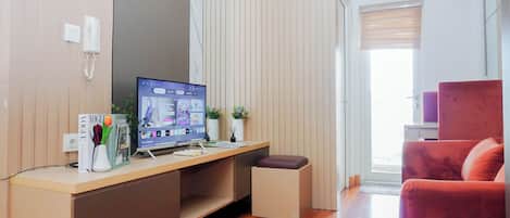 Standard Apartment | Living room