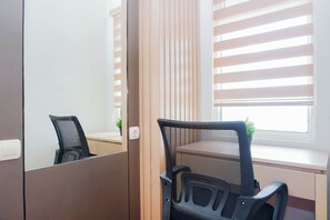 Standard Apartment - Enjoy Living 2Br At Springlake Summarecon Bekasi Apartment (Bekasi)
