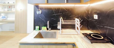 Standard Apartment | Private kitchen | Electric kettle