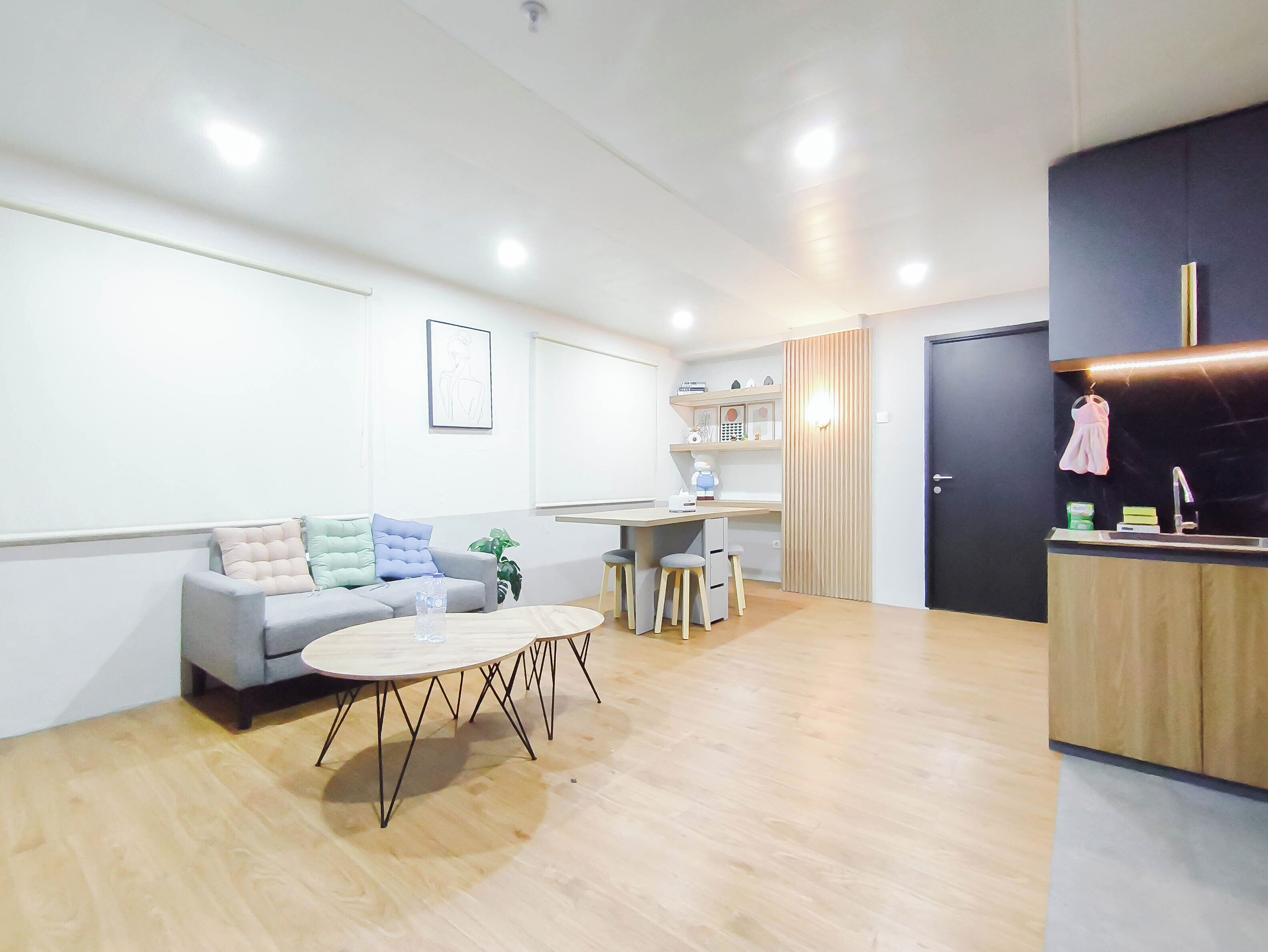 Standard Apartment | Living room