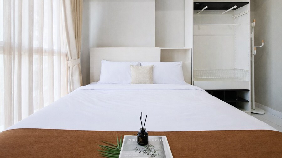 Calm And Casual Living 1Br At Casa De Parco Apartment