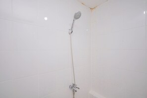 Standard Apartment | Bathroom - Strategic And Homey 2Br At Bassura City Apartment (Jakarta)