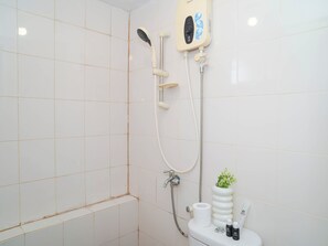 Interior - Warm 2Br For 3 Pax At Bassura City Apartment Near Shopping Center (Jakarta)