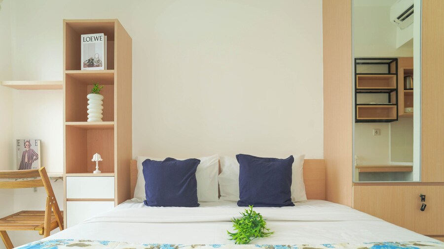 Cozy White Studio For 2 Pax At Tokyo Riverside Pik 2 Apartment