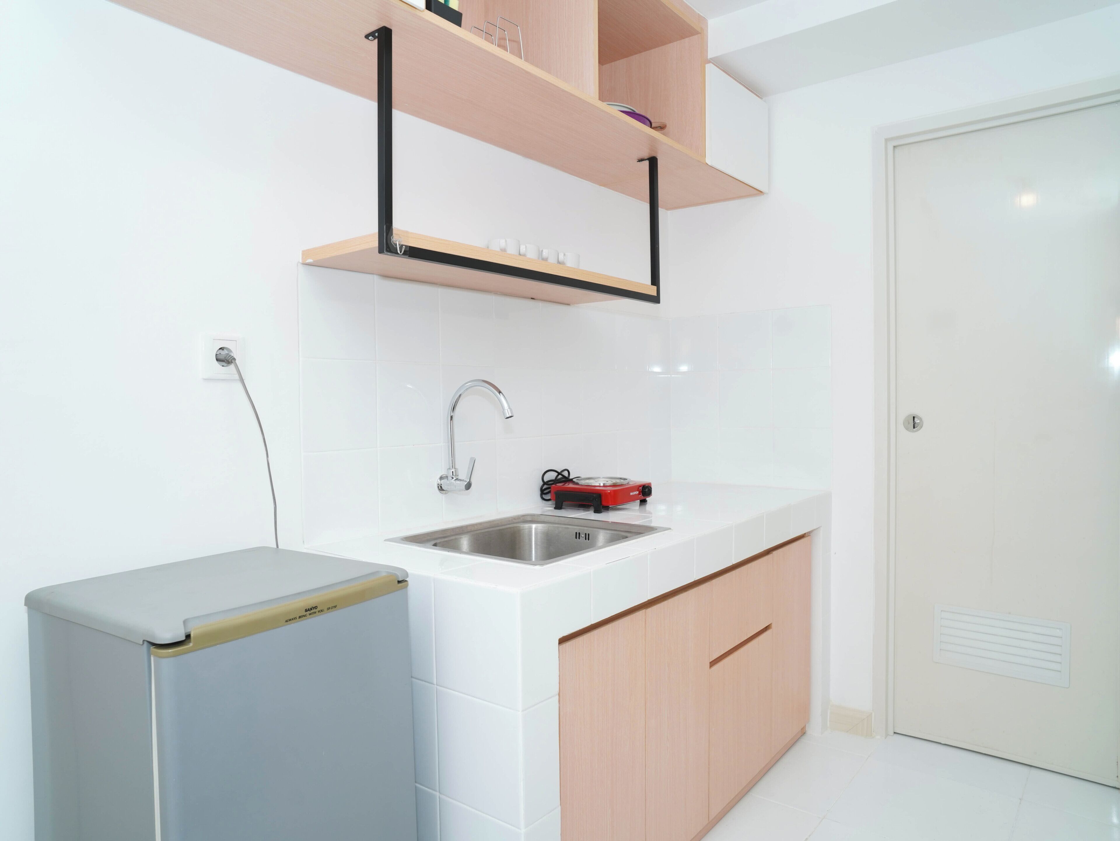Apartemen Standar | Dapur pribadi | Ketel listrik