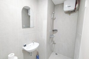 Standard Studio | Bathroom - Japanese Style Studio At Kyo Society Apartment (Surabaya)