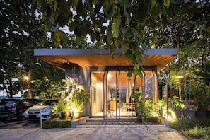 Khu sảnh
