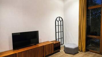 Standard Villa | Television