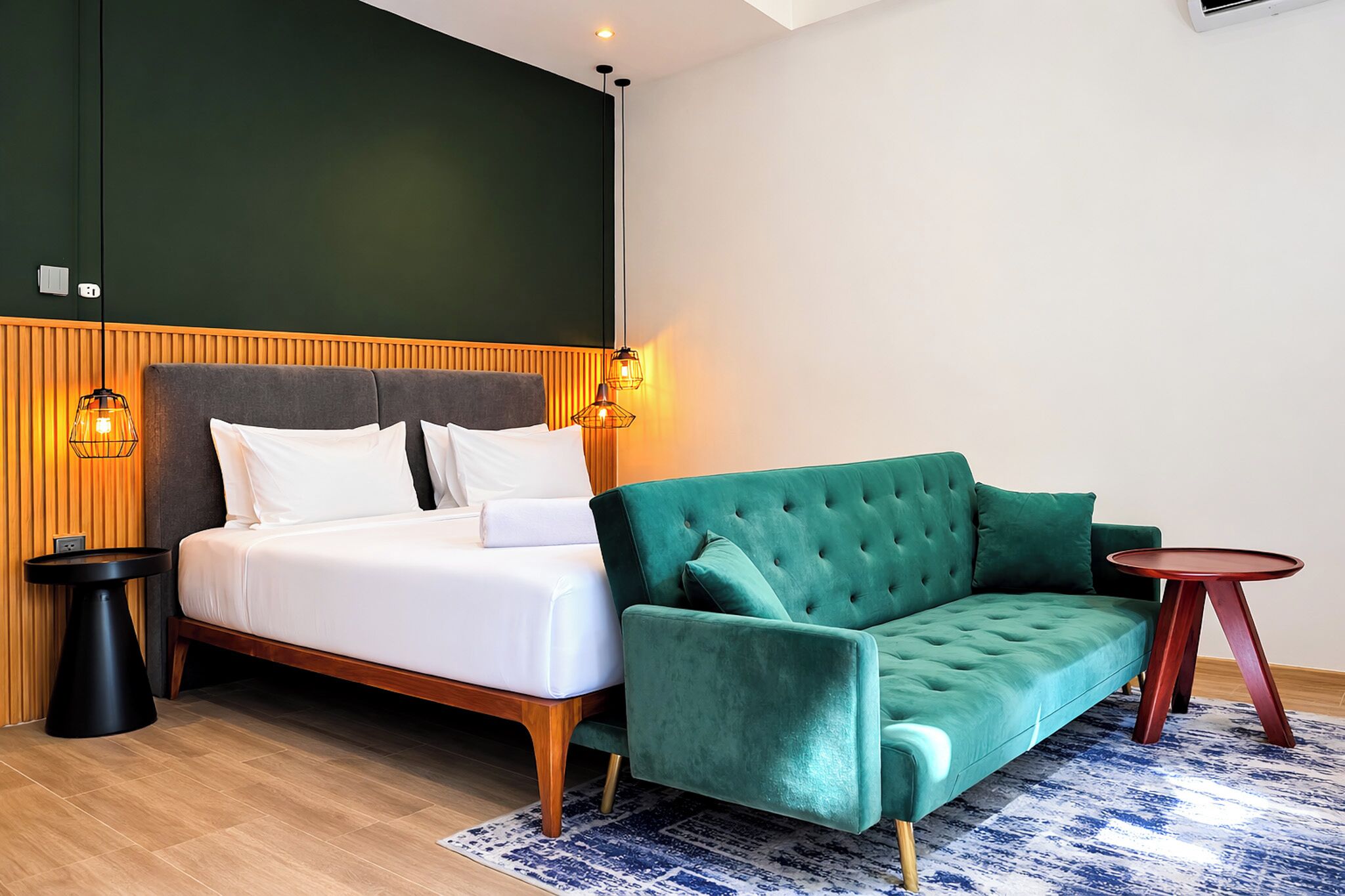 Standard Villa | Iron/ironing board, bed sheets