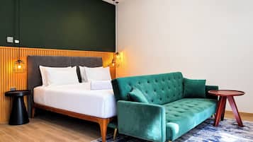 Standard Villa | Iron/ironing board, bed sheets