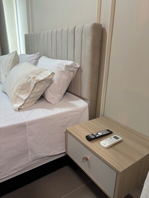 1 quarto, ferros/tábuas de passar roupa, acesso à internet
