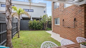 Terrace/patio - Lilly Belle - double-storey townhouse (Aspendale)