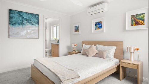 Lilly Belle - double-storey townhouse