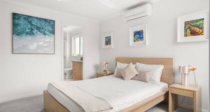 Lilly Belle - double-storey townhouse