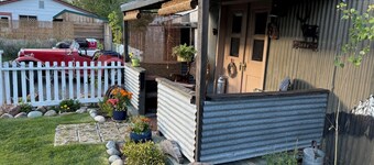 Authentic Old West Escape at Settlers Rest