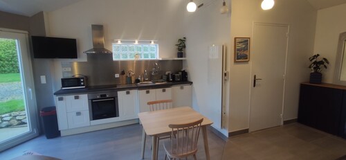 Les deux rivages, maison au centre du Cotentin, avec jacuzzi 2pers.