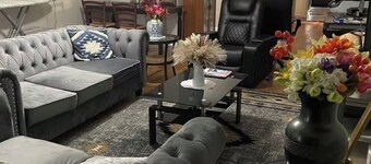 Cozy Guest Room Dacula with excellent AC system 