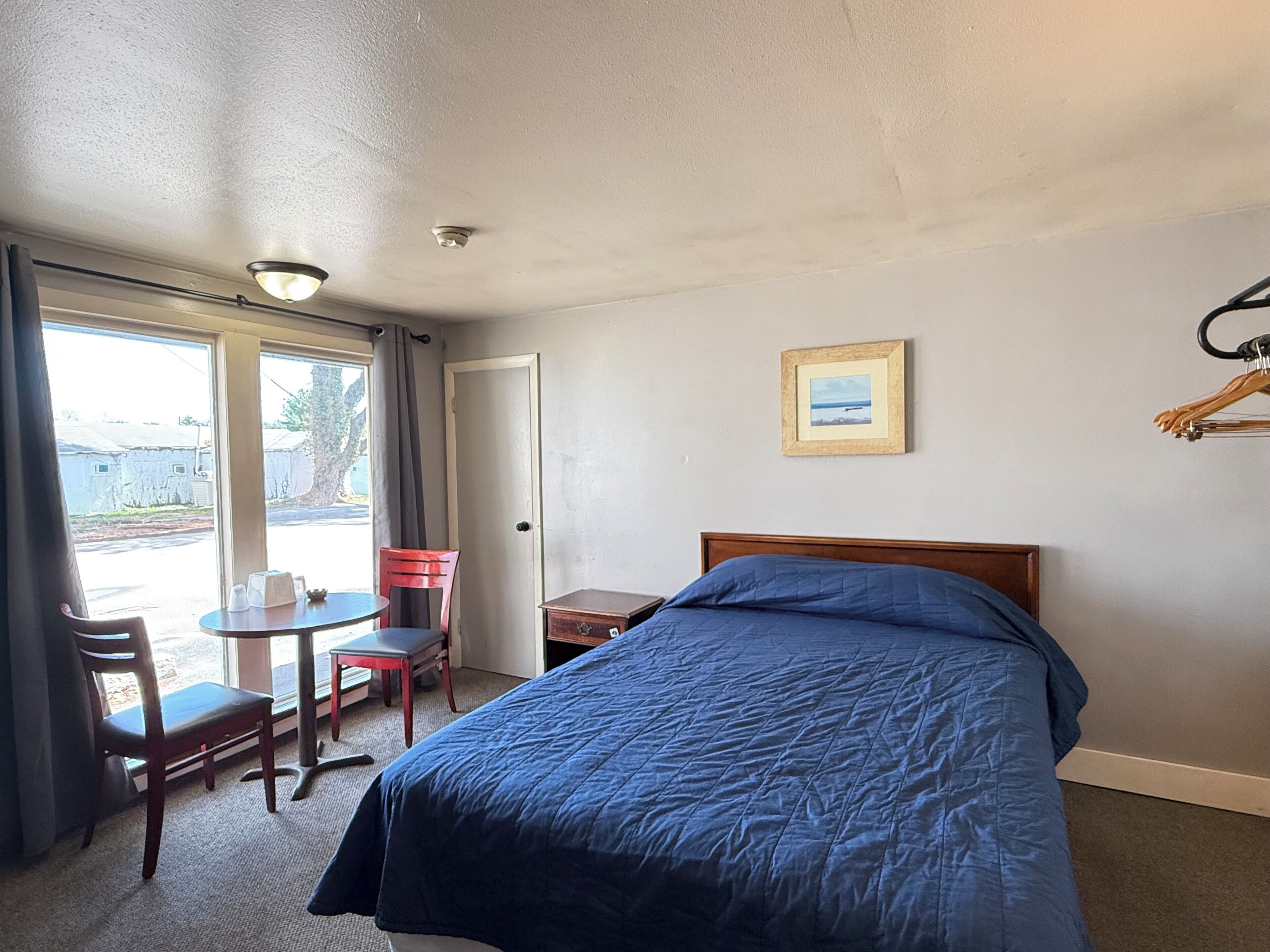 Standard Single Room | Free WiFi