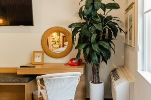 Habitación, 2 camas Queen size | Interior