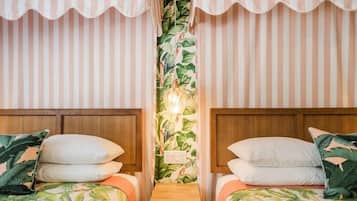 Zimmer, 2 Queen-Betten