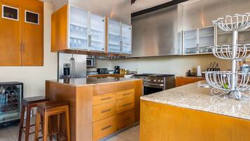 Vila, Beberapa Tempat Tidur, akses ke kolam renang, pemandangan samudra (Casa Ciclamor) | Dapur pribadi