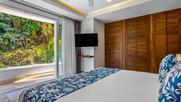Condo, Multiple Beds, Balcony, Ocean View (Blue Horizon 1001 at Residences) | 3 bedrooms, individually decorated, individually furnished, bed sheets