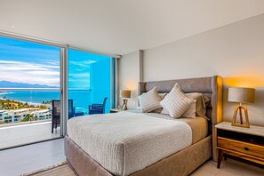 4 bedrooms, individually decorated, individually furnished, bed sheets - Luxury Ocean-view Condo With Resort Pool, Private Balcony, and Washer/dryer (Nuevo Nayarit)