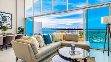 Condo, Multiple Beds, Pool Access, Ocean View (Maritima Playa 9M) | Living area