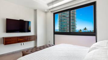 Condo, varias camas, acceso a la alberca, vista al océano (Portosanto 502) | 2 habitaciones, decoración personalizada y muebles diferentes