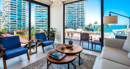 5th-floor Condo With Partial Ocean Views, Heated Pool, Sauna, Gym, Balcony, W/D
