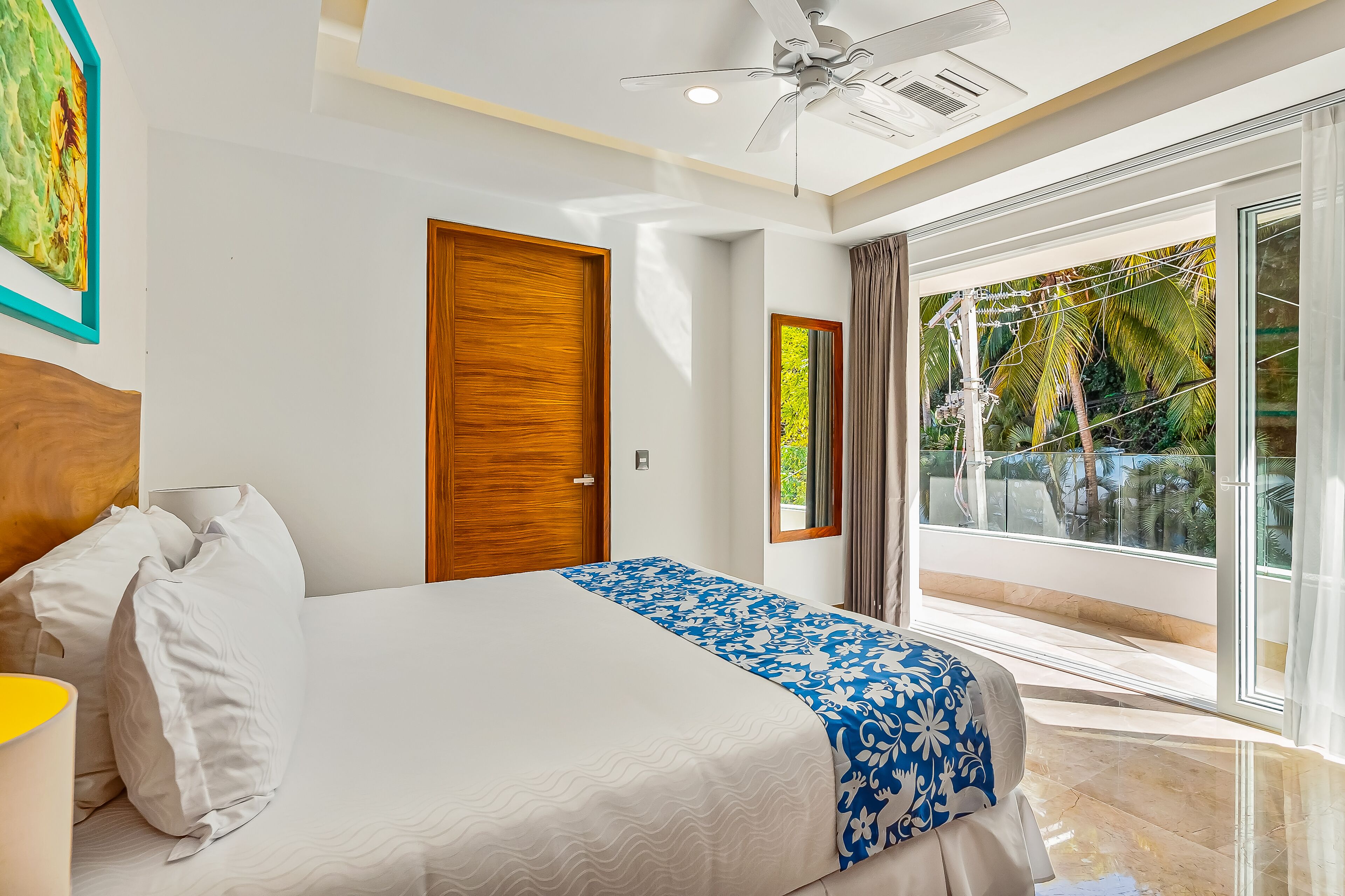 Condo, 1 cama King size, hidromasaje, vista al océano (Blue Horizon 701 at Residences)