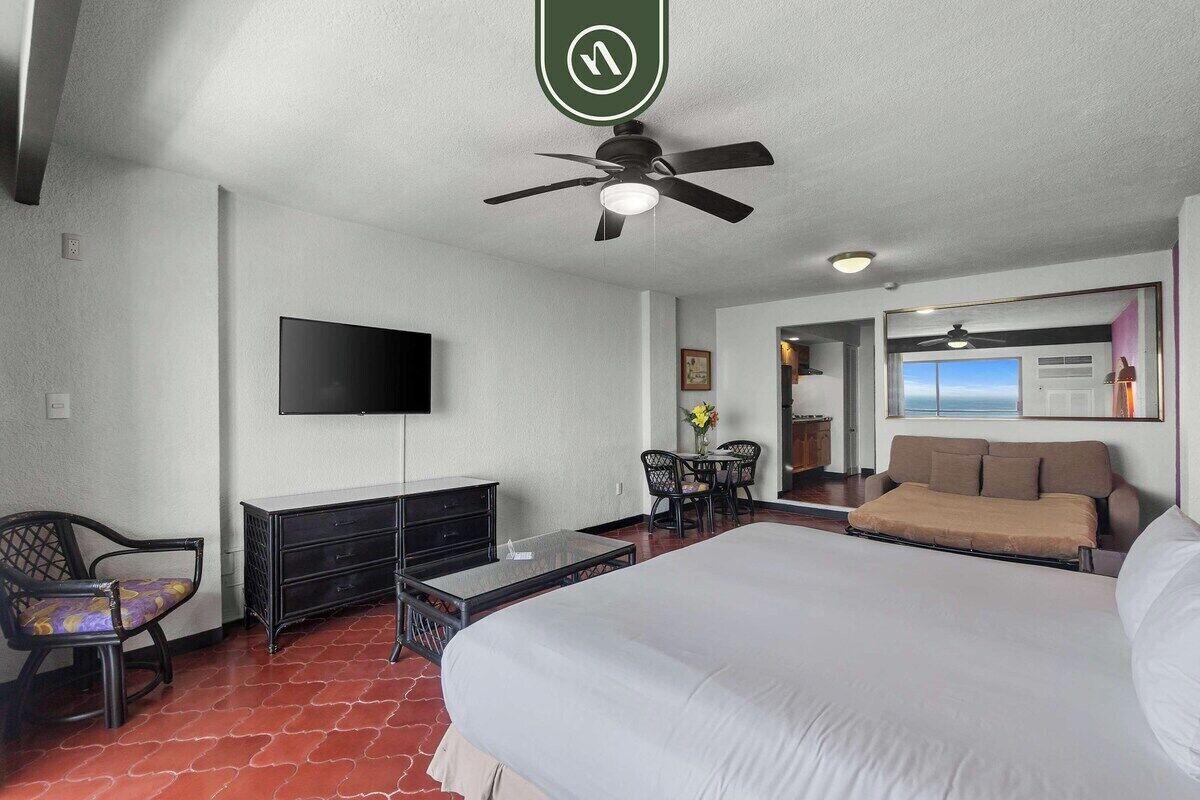 Studio, 1 King Bed with Sofa bed, Balcony, Ocean View (Costa Sur Estudio 9) | 1 bedroom, individually decorated, individually furnished