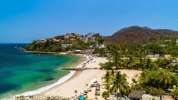 Playa en los alrededores