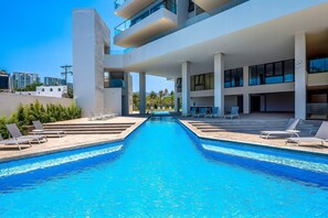 Pool - Cozy Oceanview Loft With Panoramic Views, Outdoor Pool & Fitness Room (La Cruz de Huanacaxtle)