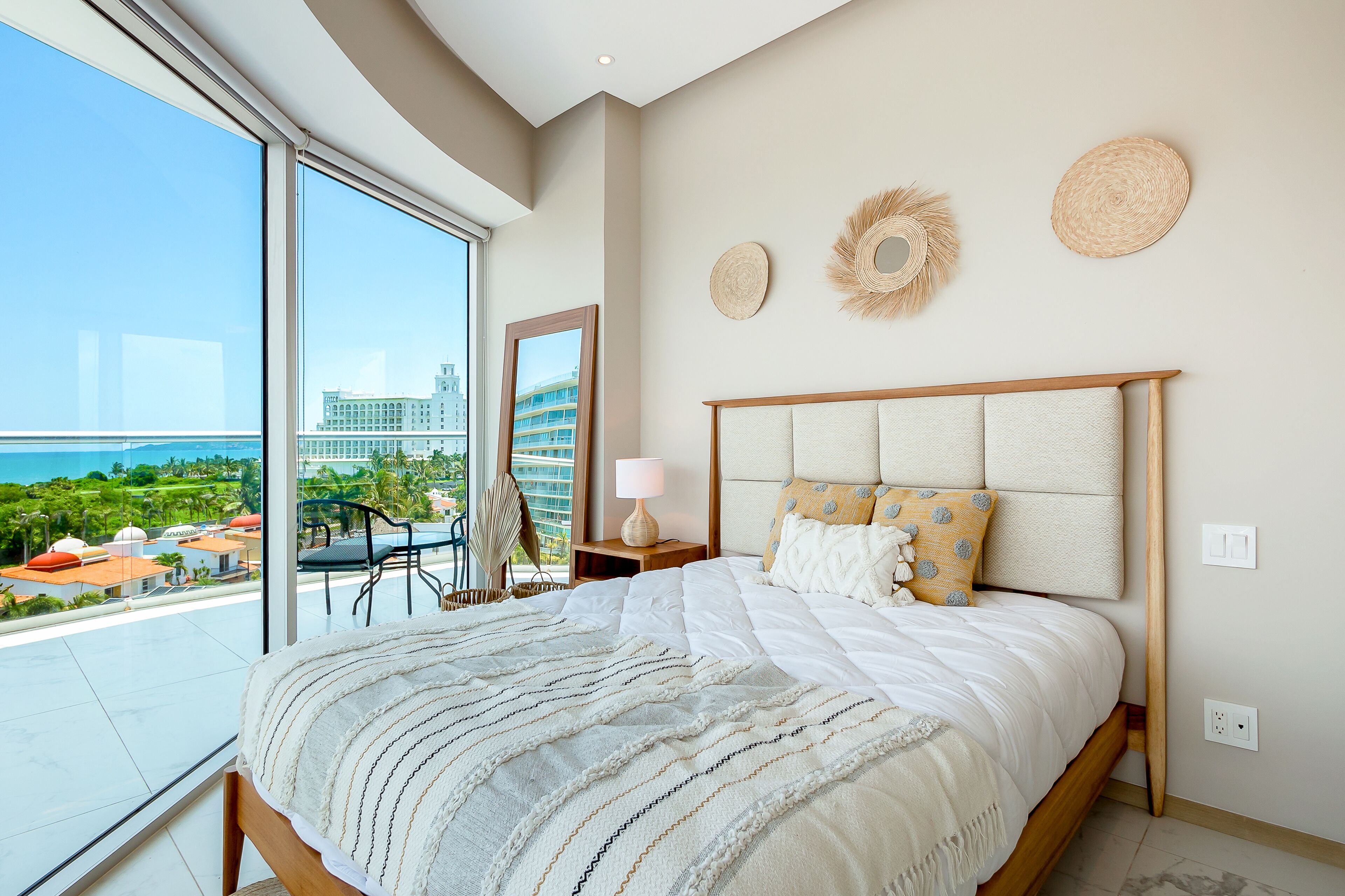 Apartment, Multiple Beds, Pool Access, Ocean View (Marítima Golf # 4B) | 2 bedrooms, individually decorated, individually furnished, bed sheets
