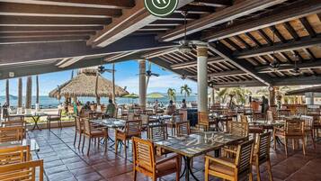 Condo, 1 King Bed with Sofa bed, Balcony, Ocean View (Costa Sur Suite 2) | Outdoor dining