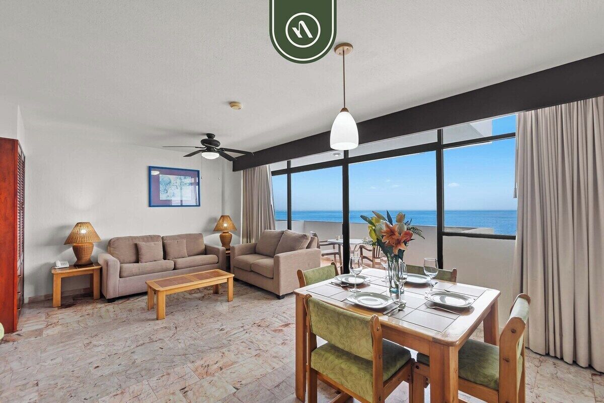 Condo, 1 King Bed with Sofa bed, Balcony, Ocean View (Costa Sur Suite 2) | Interior