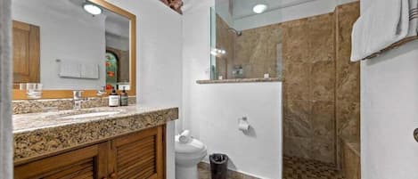 Appart'hôtel, 1 très grand lit, cuisine, vue océan (202-Plaza Mar) | Salle de bain