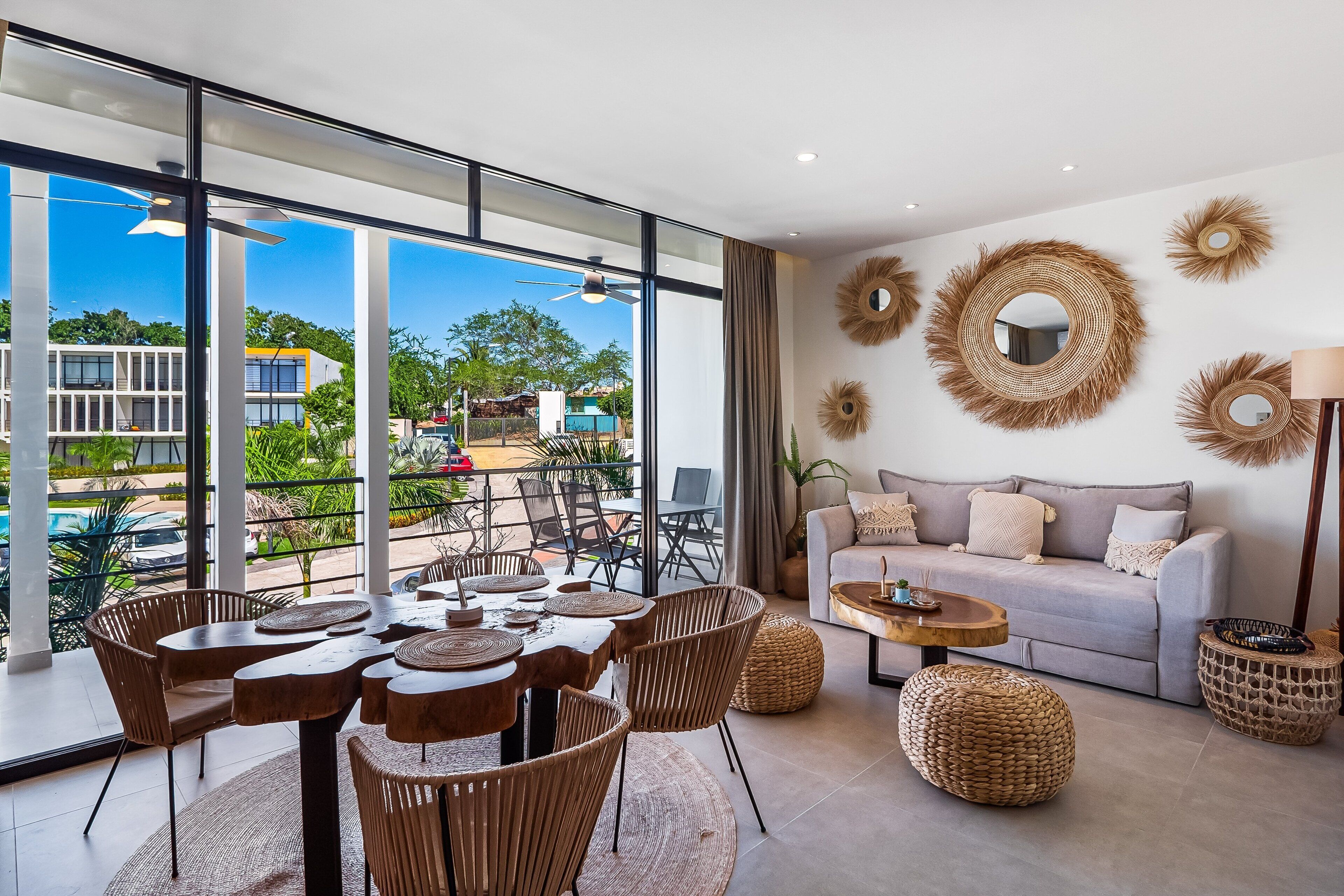 Appartement, 1 tweepersoonsbed met slaapbank, terras, uitzicht op zwembad (Araquuna F203) | Woonkamer