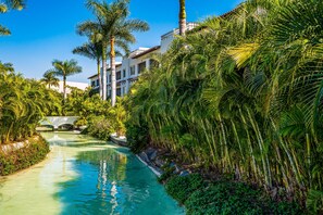 Exterior detail - Lovely Studio With Private Outdoor Pool, On-site Golf, Patio, & AC (Nuevo Nayarit)