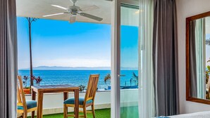 Condo, nhiều giường, có thể sử dụng hồ bơi, quang cảnh biển (Blue Horizon 102 at Residences) | Quang cảnh từ phòng