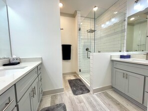 Bathroom - Monthly Discount! Near the Golf Course - Diamondhead Country Club at 228Vacay (Diamondhead)