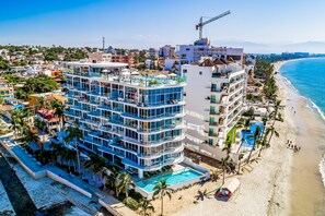 Aerial view - Bay-view Condo With Beachfront Access, Pools, Fitness Center, & Balconies (Bucerías)