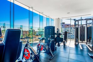 Fitness facility - Bay-view Condo With Beachfront Access, Pools, Fitness Center, & Balconies (Bucerías)